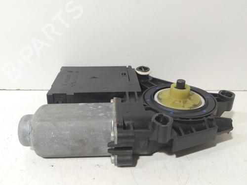 Vindusheismotor venstre foran Vindusheismotor venstre foran SKODA OCTAVIA II (1Z3) 1.9 TDI (105 hp) 37603594 37603594
