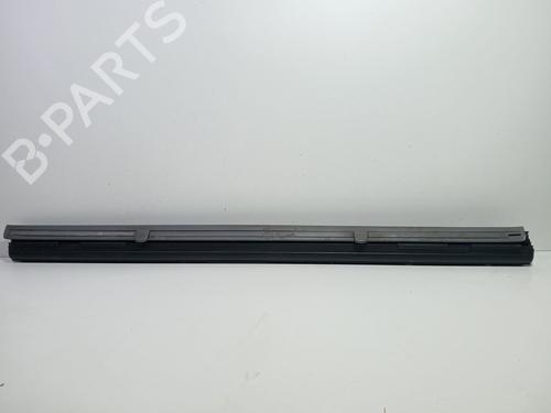 Półka bagażnika VW TRANSPORTER T5 Bus (7HB, 7HJ, 7EB, 7EJ) 2.5 TDI 7H38613303z7