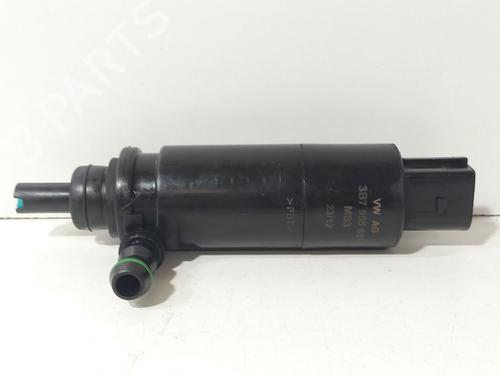 washer-pump-seat-leon-1p1-2005-2006-2007-2008-2009-2010-2011-2012-2013-35726360 main image
