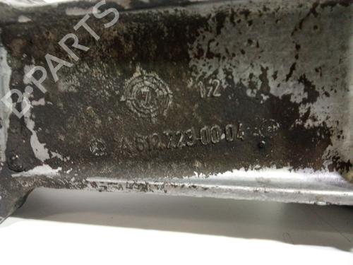Engine mount MERCEDES-BENZ SPRINTER 4-t Platform/Chassis (B904) 411 CDI | BP29869905M89 