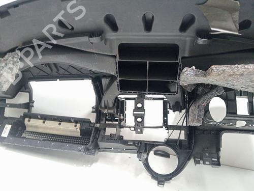 Dashboard VW TRANSPORTER T5 Bus (7HB, 7HJ, 7EB, 7EJ) 2.5 TDI | BP29356764C46 