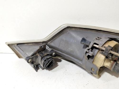 Left front fog light CITROËN C5 III (RD_) 1.6 HDi 110 (RD9HL0, RD9HR8, RD9HRA) | BP36702555C30 - Image 9