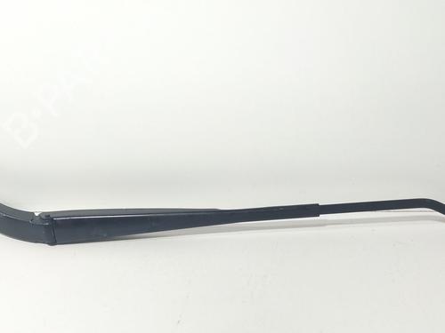 Used Front windshield wiper arm Front windshield wiper arm DACIA DOKKER Box Body/MPV 1.5 dCi 75 / Blue dCi 75 (FEJW, FEAH) (75 hp) 34644803 34644803