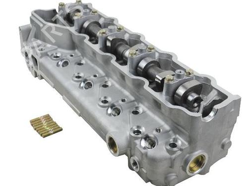 Cabeça do motor MITSUBISHI PAJERO II (V3_W, V2_W, V4_W, V5_W) 2.8 TD (V46W, V26W) (125 hp) 31137024