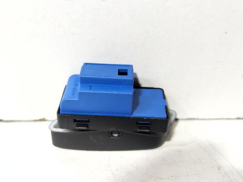 Switch VW GOLF V (1K1) 2.0 TDI | BP38235180I30 - Image 5