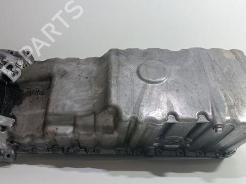 Used Oil sump MERCEDES-BENZ SPRINTER 2-t Van (B901, B902) [1995-2006]  29755562