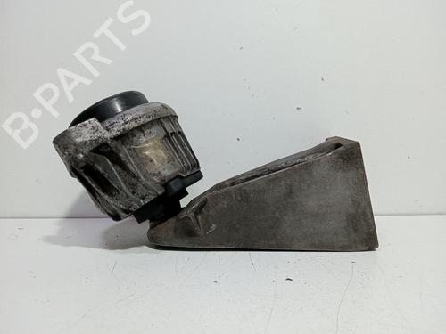 Used Engine mount BMW 3 (E90) 320 d (177 hp) 28015297