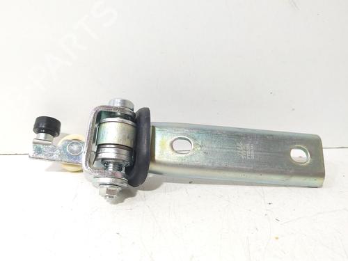 Used Hinge/Door check strap Hinge/Door check strap IVECO DAILY V Bus 50C15 (146 hp) 40100015 40100015