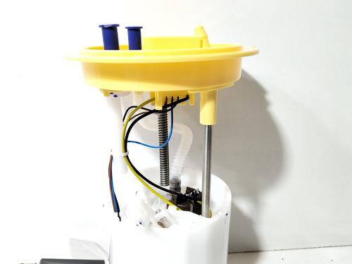 Fuel pump VW GOLF VI (5K1) 1.6 TDI | BP36674934M76  - Image 5