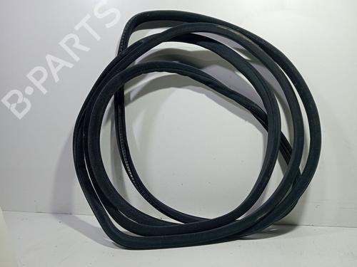 Used Rubber door seal BMW 7 (E65, E66, E67) 745 d (329 hp) 23442630