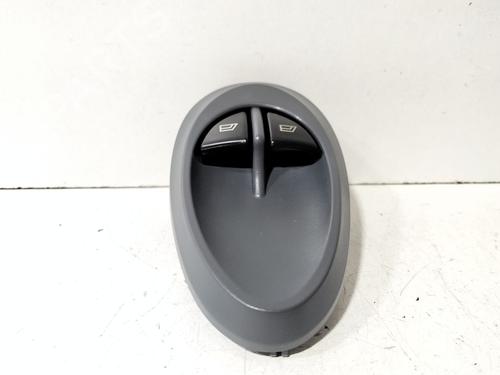 Left front window switch IVECO DAILY III Van | BP38238332I27 - Image 3