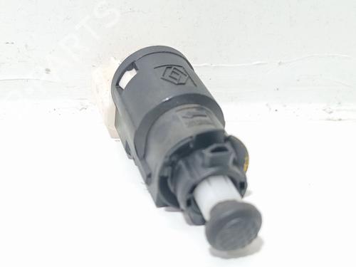 Elektronisk sensor RENAULT CLIO III (BR0/1, CR0/1) 1.2 16V (BR02, BR0J, BR11, CR02, CR0J, CR11) (75 hp) 24649989