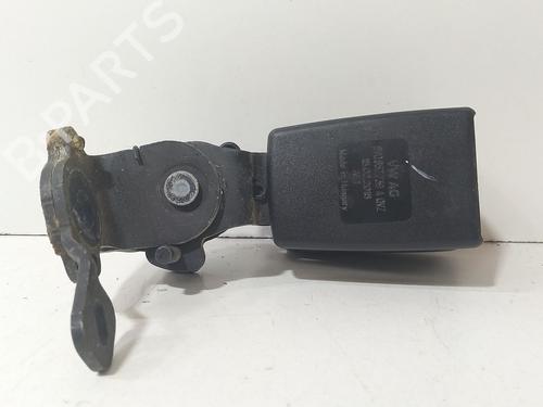 seat-buckle-vw-golf-vii-5g1-bq1-be1-be2-2012-2013-2014-2015-2016-2017-2018-2019-2020-2021-36076803 main image