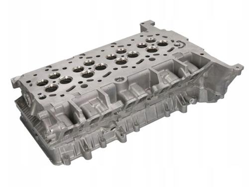 Used Cylinder head Cylinder head FORD TRANSIT Van (FA_ _) [2000-2006] 32988300 32988300