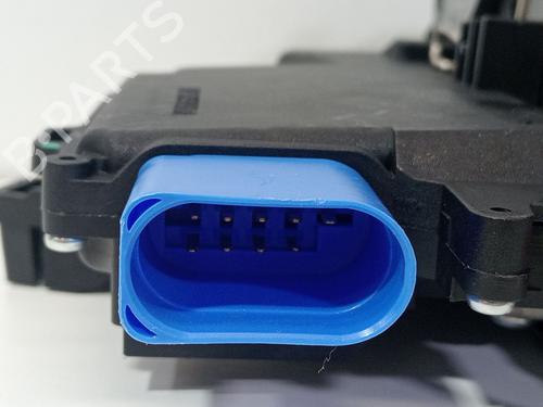 Front left lock VW GOLF V (1K1) 1.4 TSI | BP27311341C98 