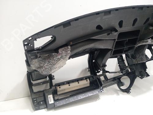 Dashboard VW TRANSPORTER T5 Bus (7HB, 7HJ, 7EB, 7EJ) 2.5 TDI | BP29356764C46 