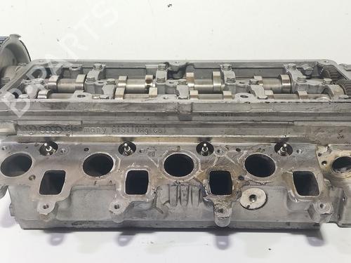 Used Cylinder head VW GOLF VI (5K1) 1.6 TDI (105 hp) 30696327
