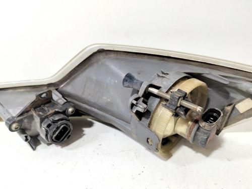 Left front fog light CITROËN C5 III (RD_) 1.6 HDi 110 (RD9HL0, RD9HR8, RD9HRA) | BP36702555C30 - Image 8