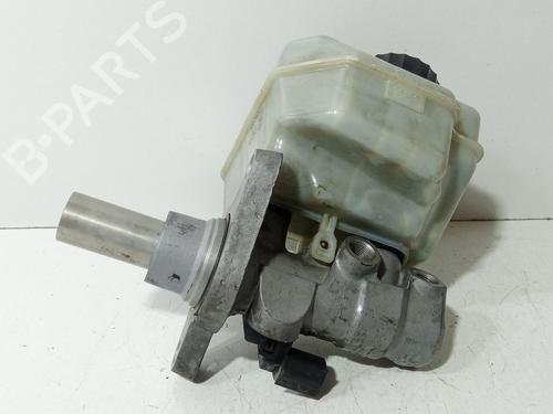 Used Brake master cylinder Brake master cylinder VW PASSAT B6 (3C2) 2.0 TDI (140 hp) 40150038 40150038