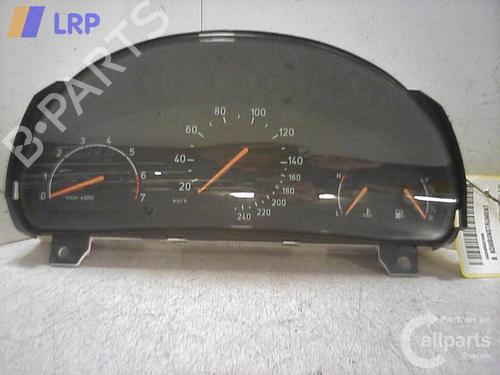 Used Instrument cluster VW GOLF III (1H1) 1.4 (60 hp) 22704929