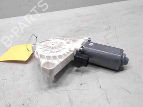 Right front window motor MERCEDES-BENZ A-CLASS (W169) A 200 (169.033, 169.333) | BP20591211E20 