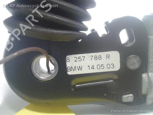 Seat buckle BMW 3 Touring (E46) 318 i | BP20549724I32 