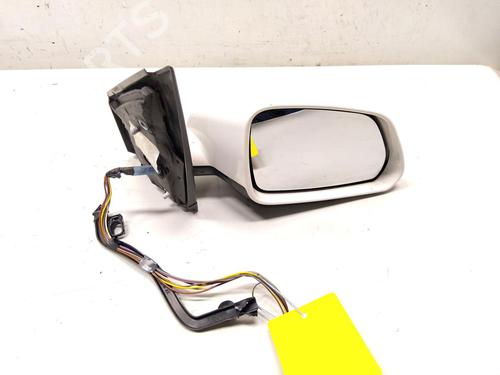 Used Right mirror VW POLO IV (9N_, 9A_) 1.2 12V (69 hp) 29575524