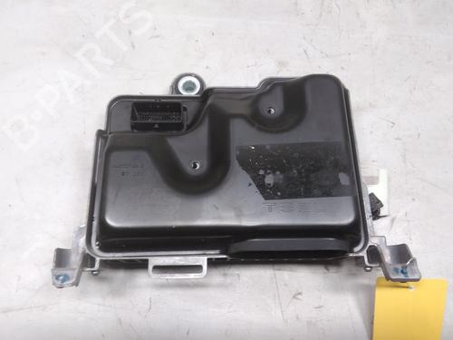 Used Electronic module TESLA MODEL Y (5YJY) EV All-wheel Drive (450 hp) 22770983