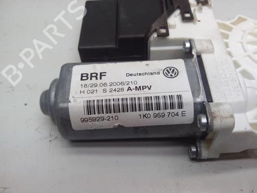 Right rear window motor VW TOURAN (1T1, 1T2) 1.9 TDI | BP20544433E22 