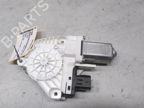 Used Right rear window motor TESLA MODEL Y (5YJY) EV All-wheel Drive (450 hp) 22770429