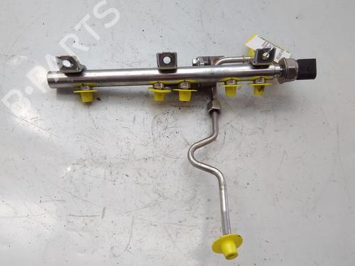Used Injection rail BMW 3 Touring (E91) 320 i (170 hp) 20526569