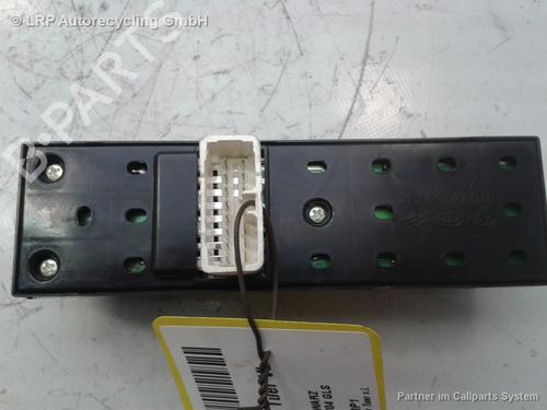 Left front window switch HYUNDAI TUCSON (JM) 2.0 CRDi All-wheel Drive | BP20567590I27 
