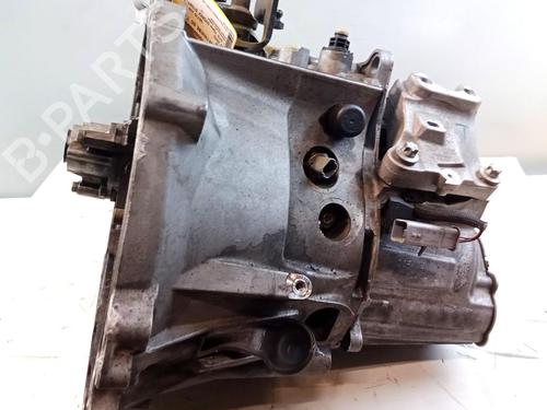 gearbox-opel-corsa-f-p2jo-2019-39727494 main image