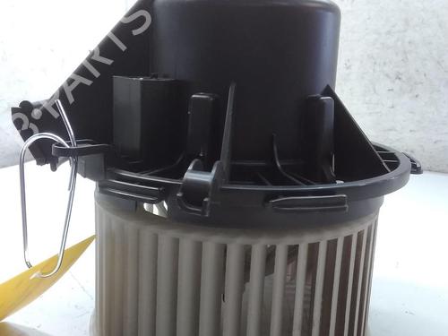 Used Heater blower motor MERCEDES-BENZ SPRINTER 3,5-t Platform/Chassis (B906) 313 CDI 4x4 (906.131, 906.133, 906.135, 906.231, 906.233... (129 hp) 20522032