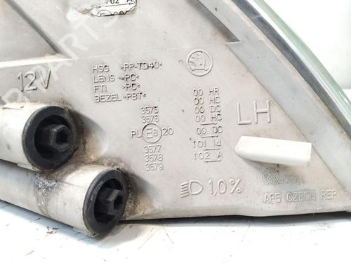 Left headlight SKODA OCTAVIA II Combi (1Z5) 1.6 | BP32429222C28 