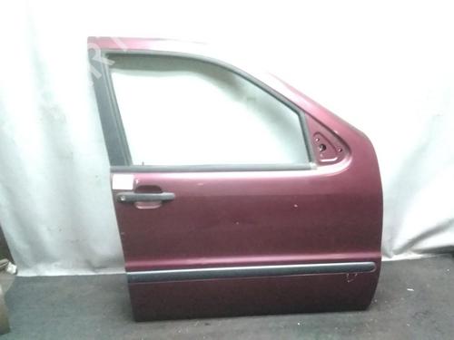 Used Right front door MERCEDES-BENZ M-CLASS (W163) ML 230 (163.136) (150 hp) 20582321