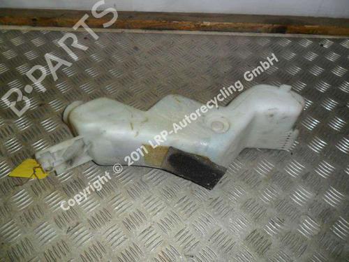 Used Windscreen washer tank BMW 5 (E34) 520 i 24V (150 hp) 20583531