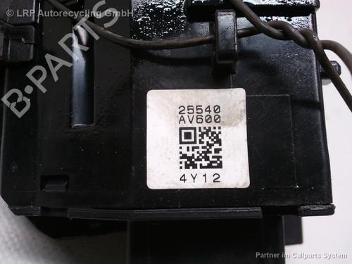 Switch NISSAN PRIMERA Estate (WP12) 2.0 | BP20536750I30 