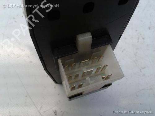 Used Left front window switch KIA CARENS I (FC) 1.8 i (110 hp) 20567851