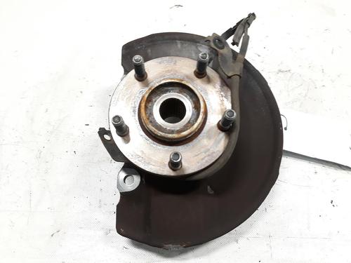 Used Left front steering knuckle MITSUBISHI LANCER VIII Sportback (CX_A) 1.6 MIVEC (117 hp) 20524273