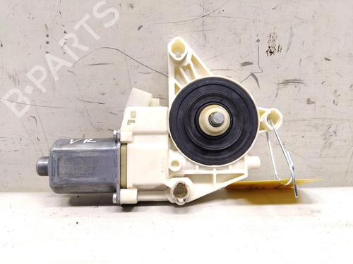 Used Right front window motor Right front window motor MERCEDES-BENZ VITO Mixto (Double Cabin) (W447) 111 CDI (447.701, 447.703, 447.705) (114 hp) 33470852 33470852