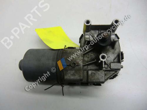 Used Front wiper motor FORD MONDEO III Turnier (BWY) 1.8 SCi (130 hp) 20586799