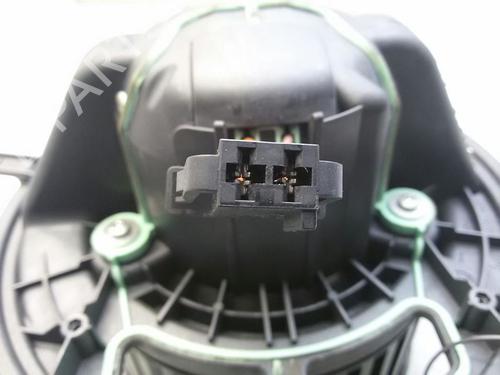 Heater blower motor BMW 3 Touring (E91) 320 d xDrive | BP20553505M62 