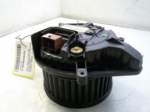 Used Heater blower motor AUDI A4 B6 Avant (8E5) 3.0 quattro (220 hp) 20553440