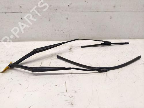 front-windshield-wiper-arm-tesla-model-s-5yjs-2012-33306298 main image