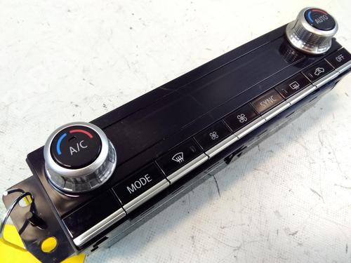 Used Climate control Climate control 37672699 37672699