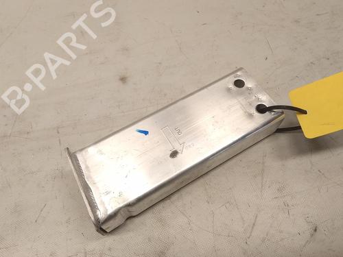 Outra TESLA MODEL Y (5YJY) EV (347 hp) 31839537