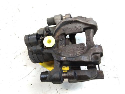 Used Left rear brake caliper VW GOLF SPORTSVAN VII (AM1, AN1) 1.4 TSI (125 hp) 32176595