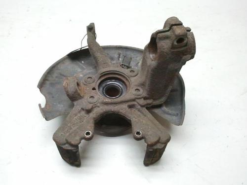 Left front steering knuckle SEAT LEON (1P1) 1.9 TDI | BP20529881M25 