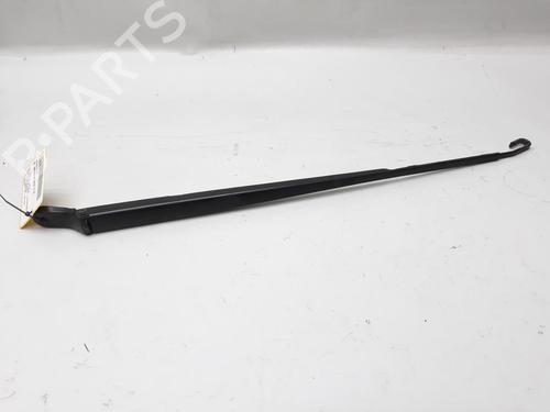 Front windshield wiper arm RENAULT LAGUNA II Grandtour (KG0/1_) 2.0 16V (KG00, KG0K, KG0W, KG0P) | BP20584527C143 